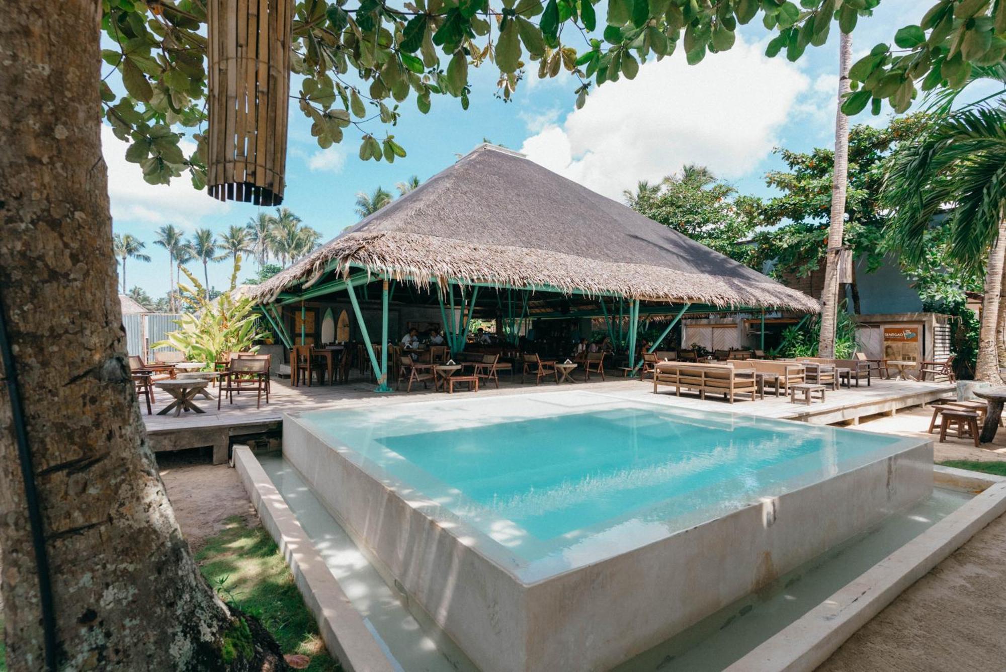Bravo Beach Resort General Luna  Exterior photo